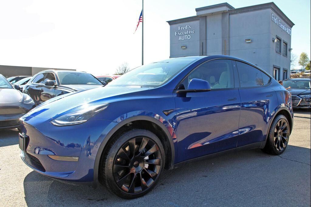 2020 TESLA Model Y