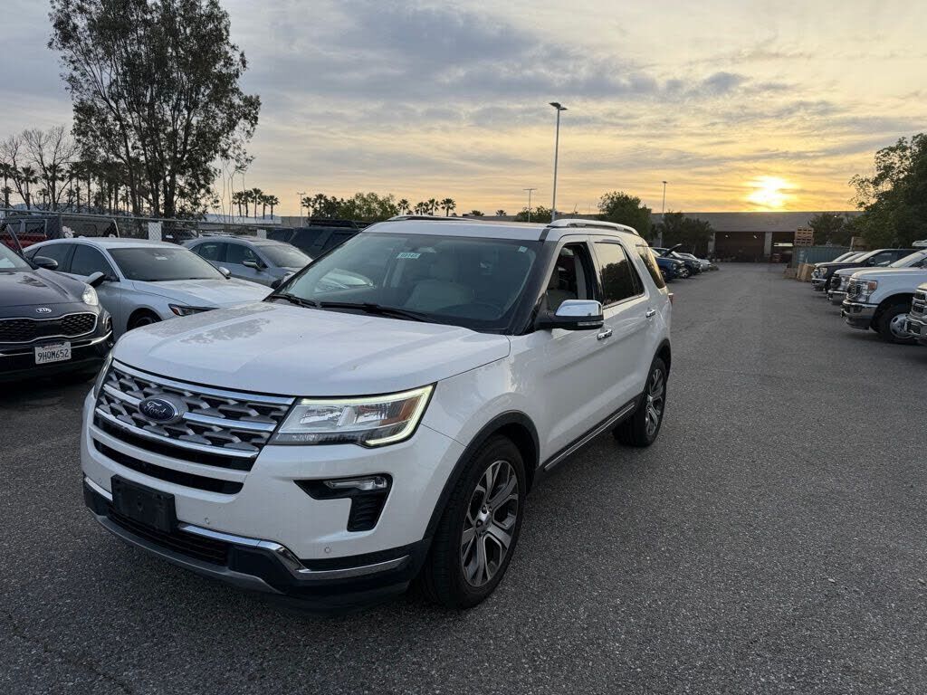 2019 FORD Explorer