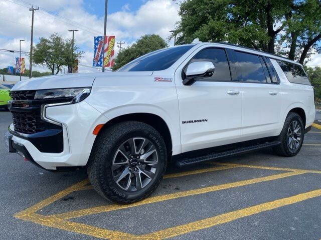 2024 CHEVROLET Suburban