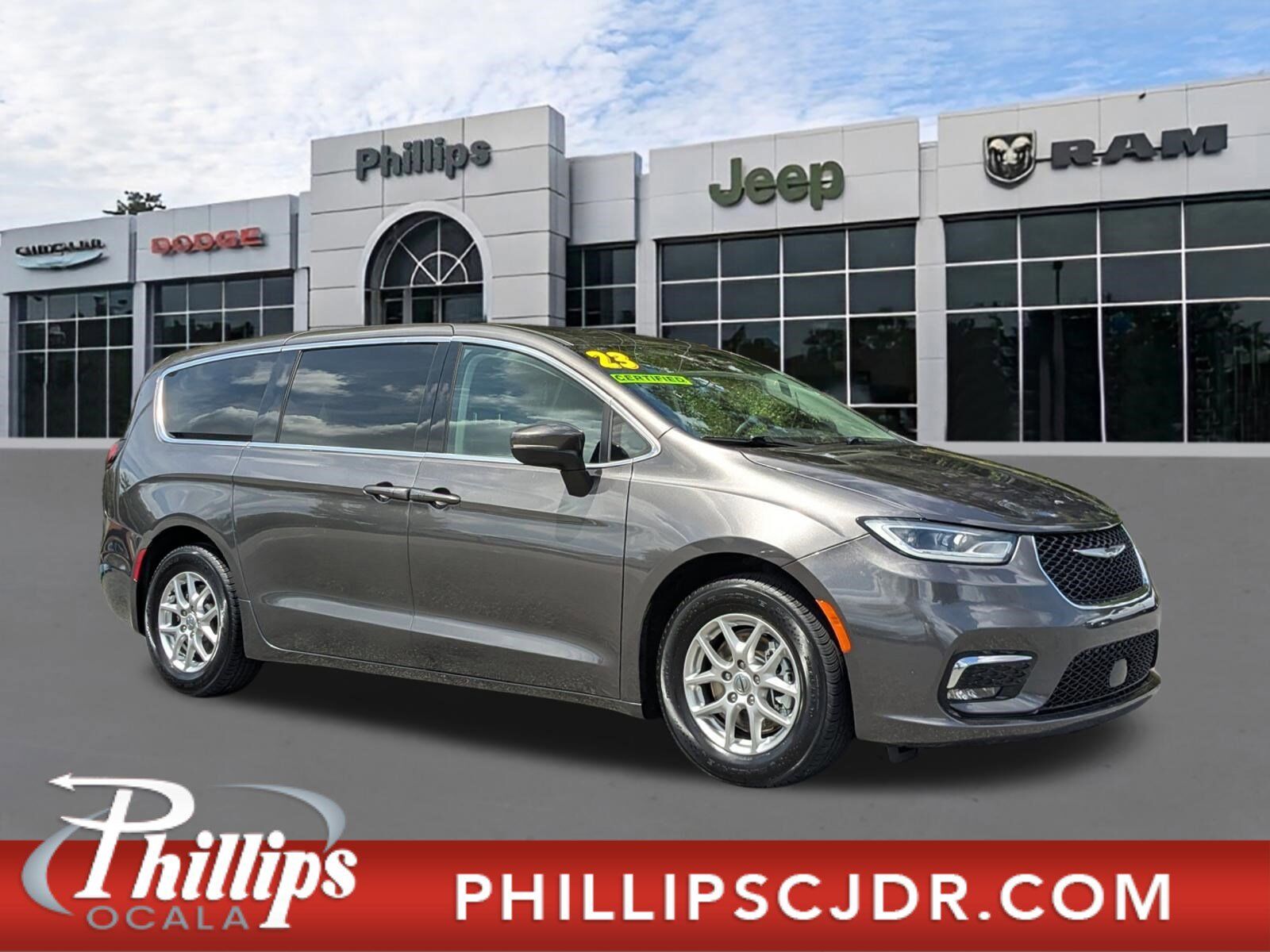 2023 CHRYSLER Pacifica