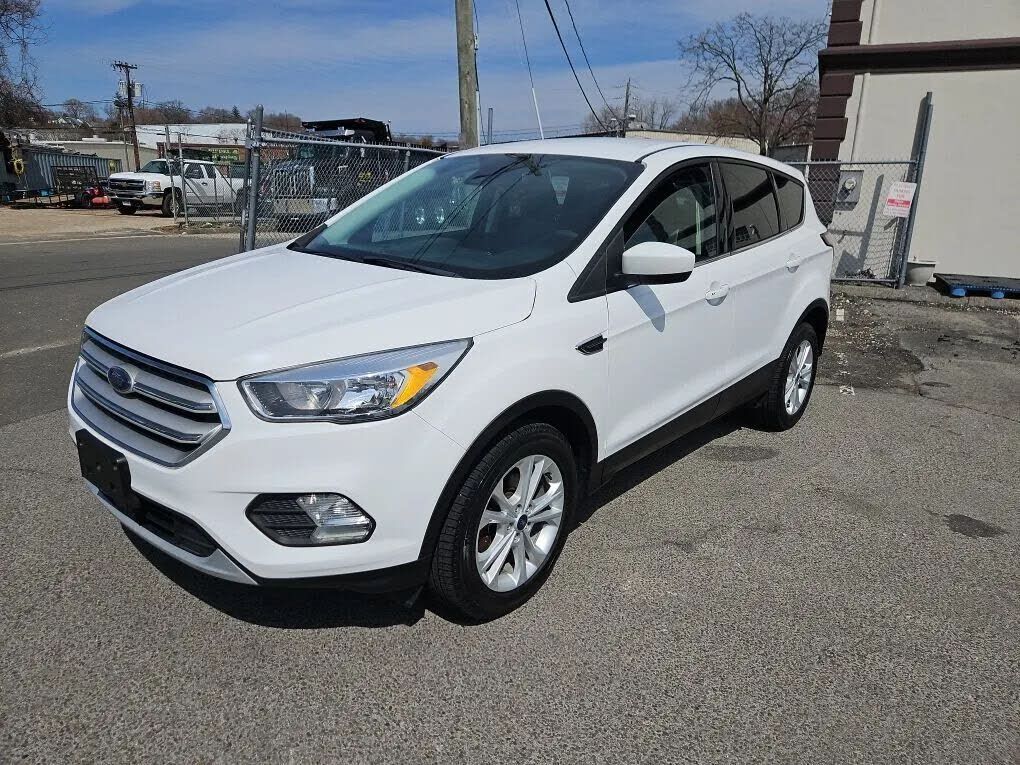 2018 FORD Escape