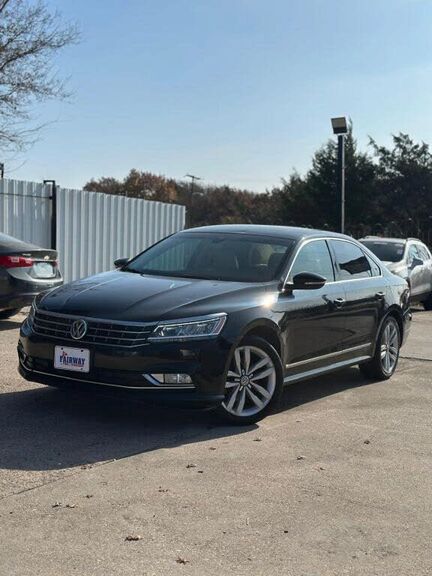 2016 VOLKSWAGEN Passat