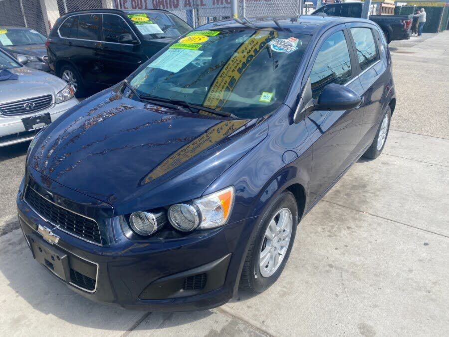 2015 CHEVROLET Sonic