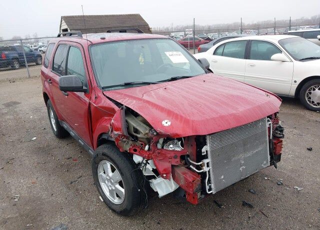 2011 FORD Escape