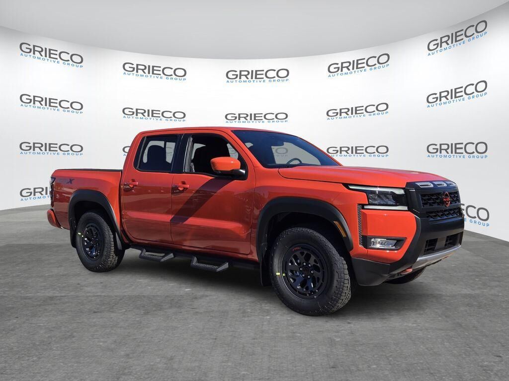 2026 NISSAN Frontier