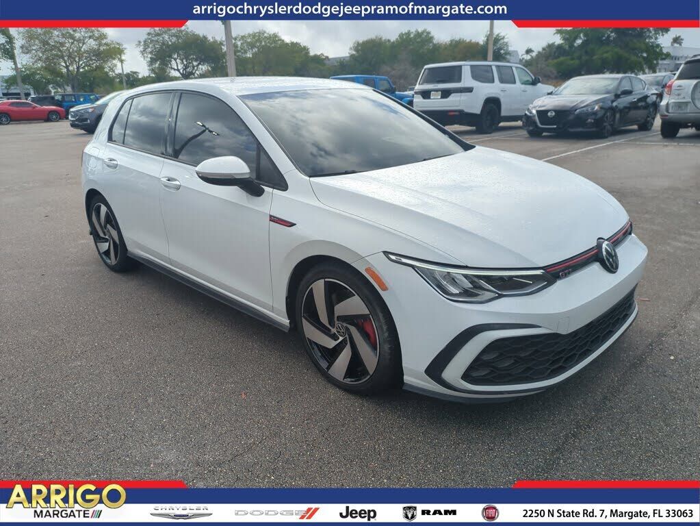 2022 VOLKSWAGEN Golf GTI