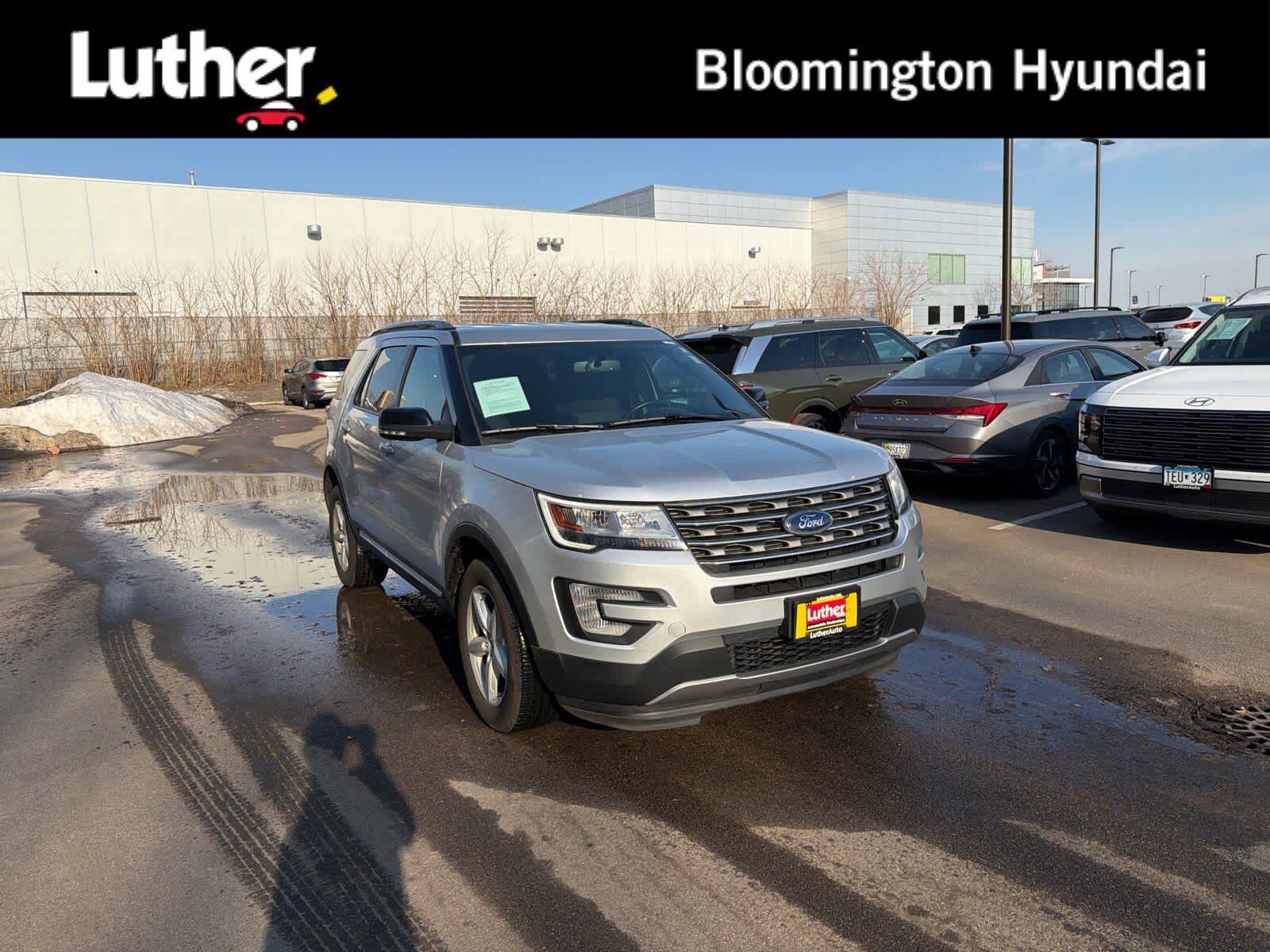 2017 FORD Explorer