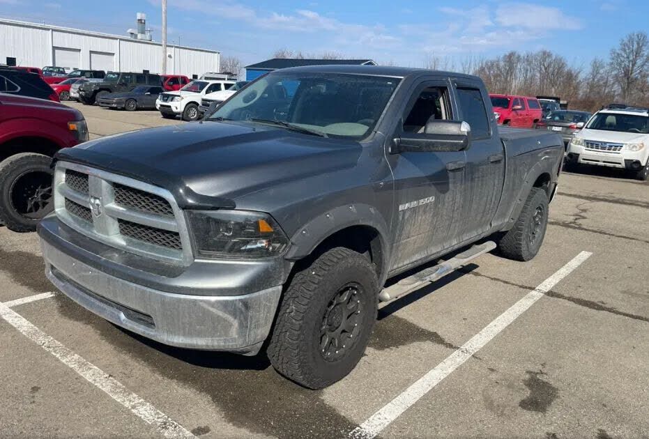 2012 DODGE Ram