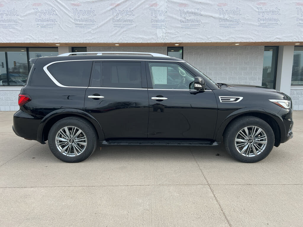 2021 INFINITI QX80