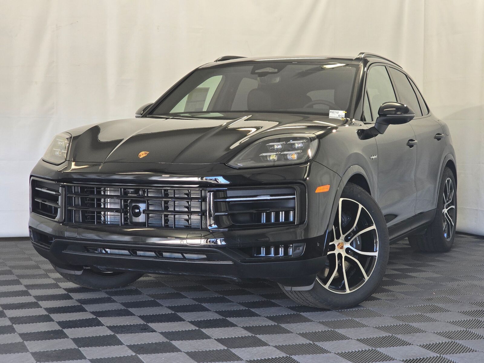 2026 PORSCHE Cayenne