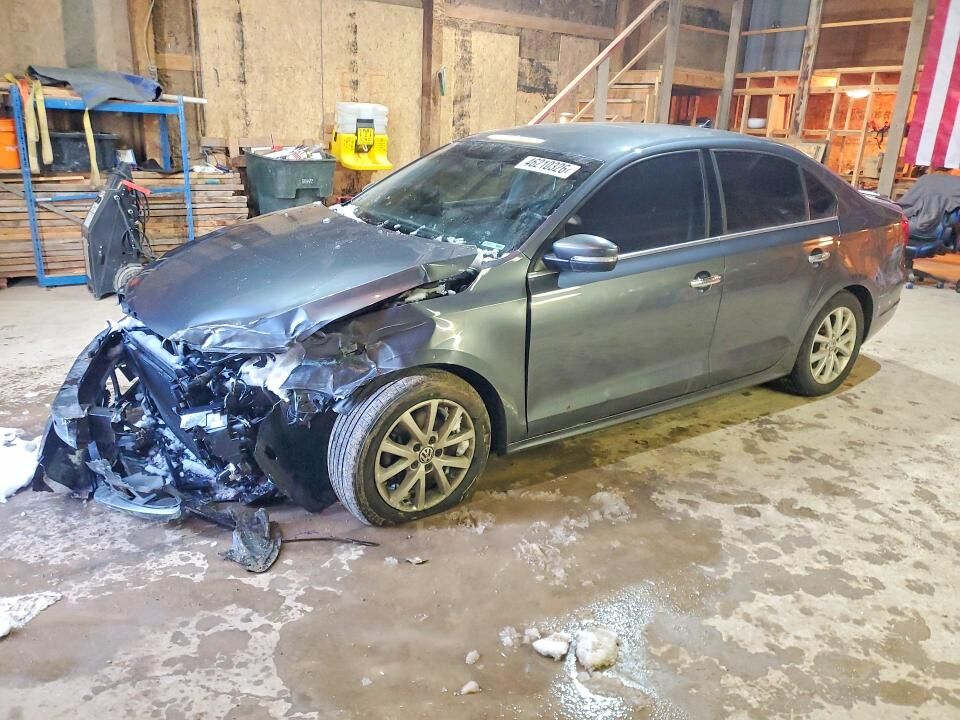 2013 VOLKSWAGEN Jetta
