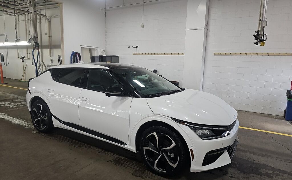 2024 KIA EV6