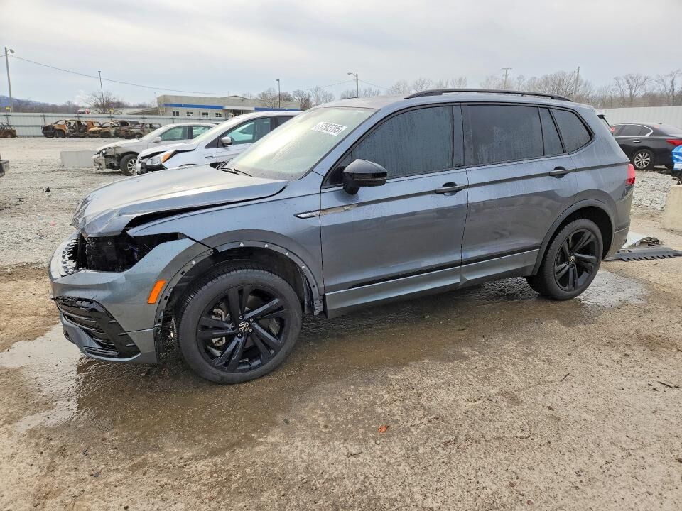 2024 VOLKSWAGEN Tiguan