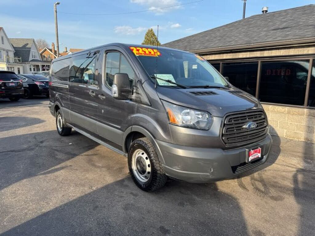 2018 FORD Transit