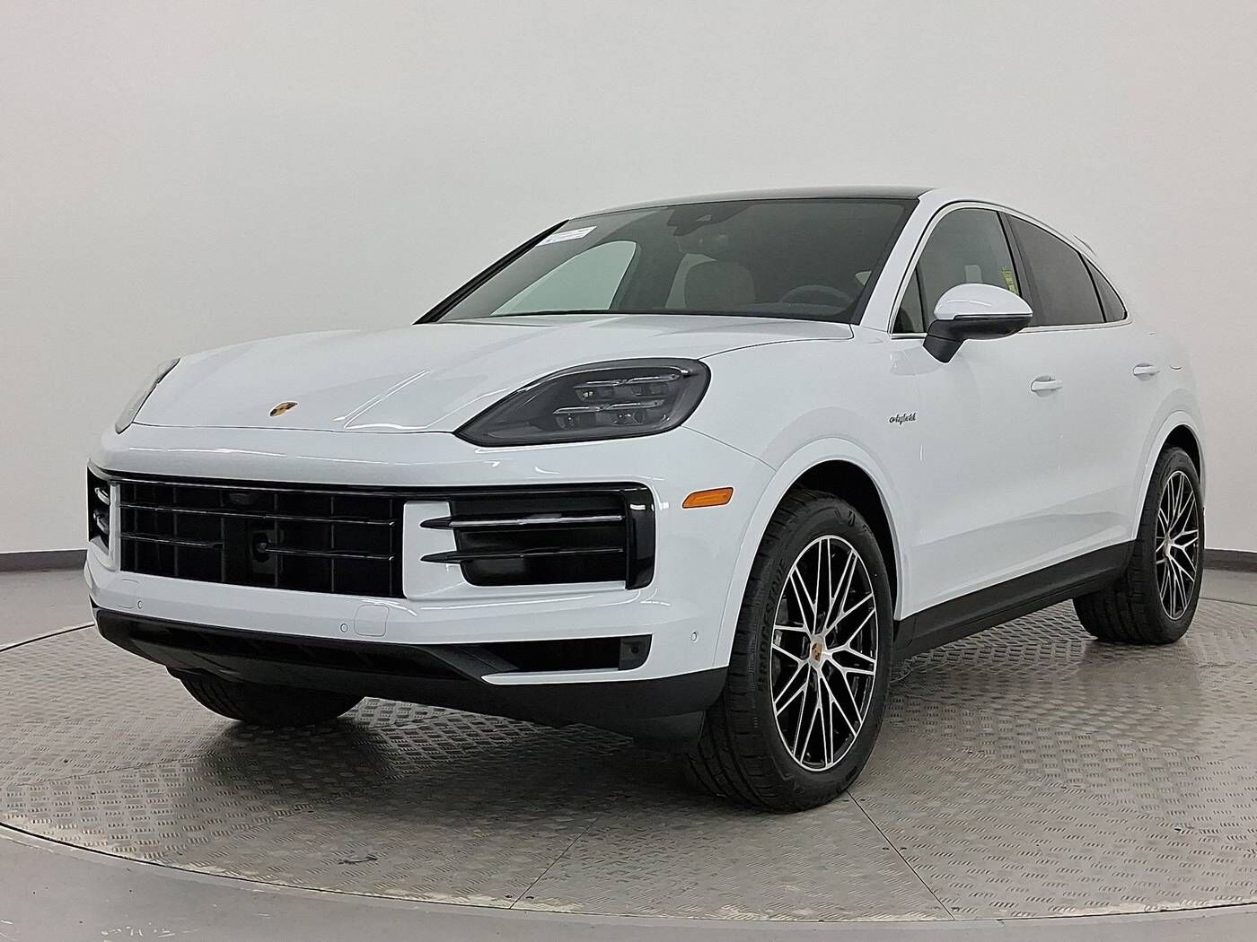 2026 PORSCHE Cayenne