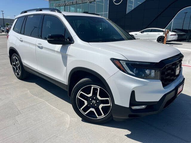 2023 HONDA Passport