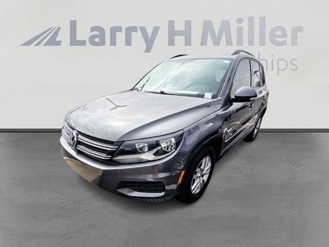 2017 VOLKSWAGEN Tiguan