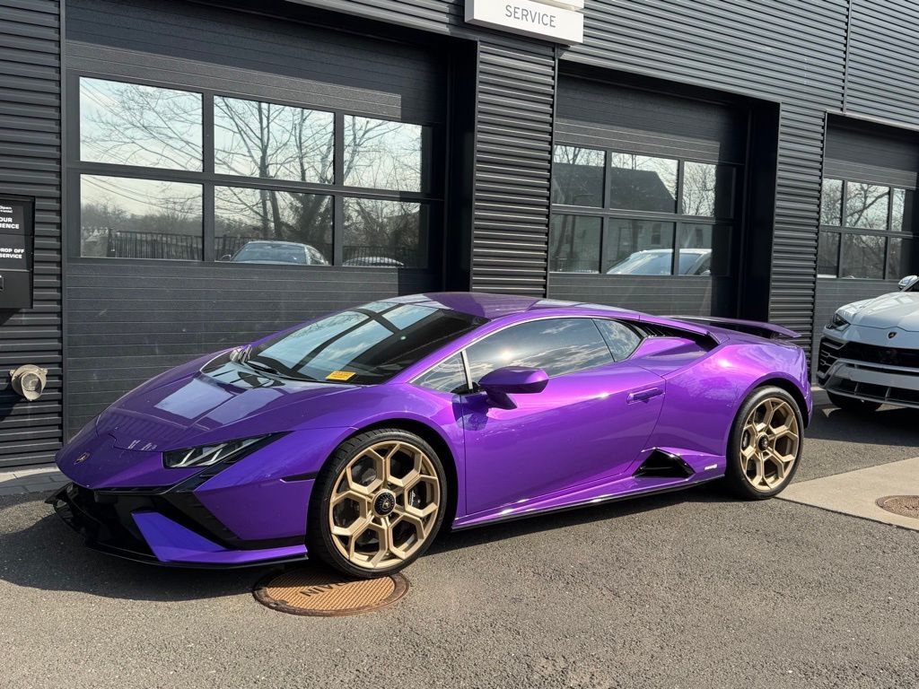 2024 LAMBORGHINI Huracan