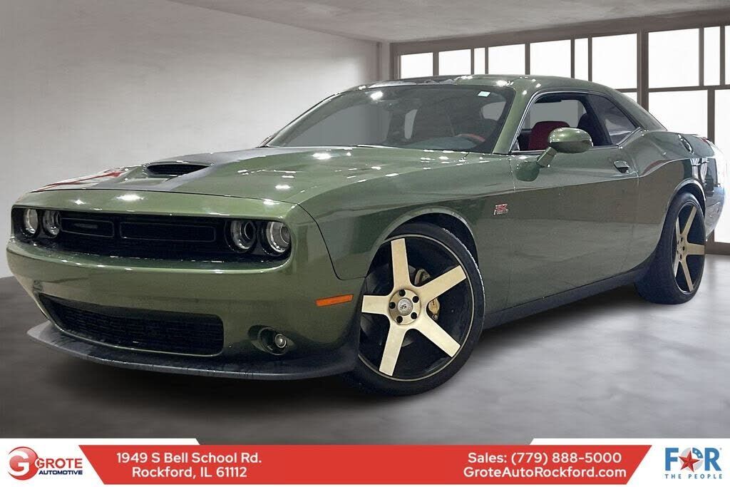 2019 DODGE Challenger