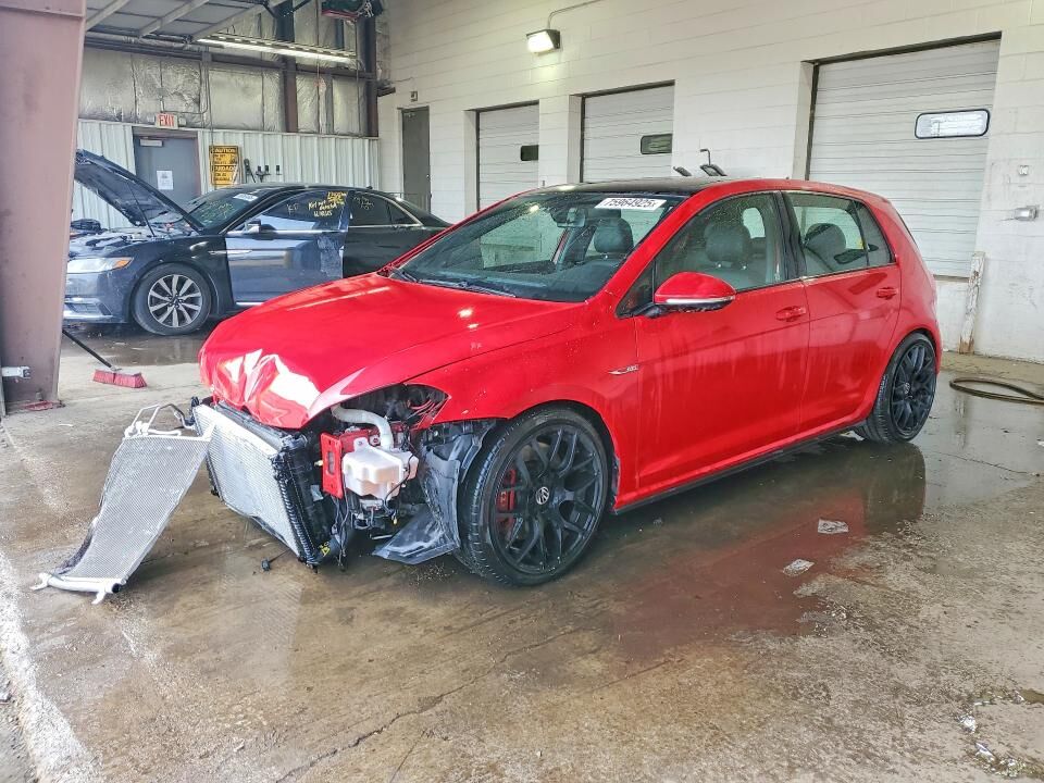 2017 VOLKSWAGEN Golf GTI