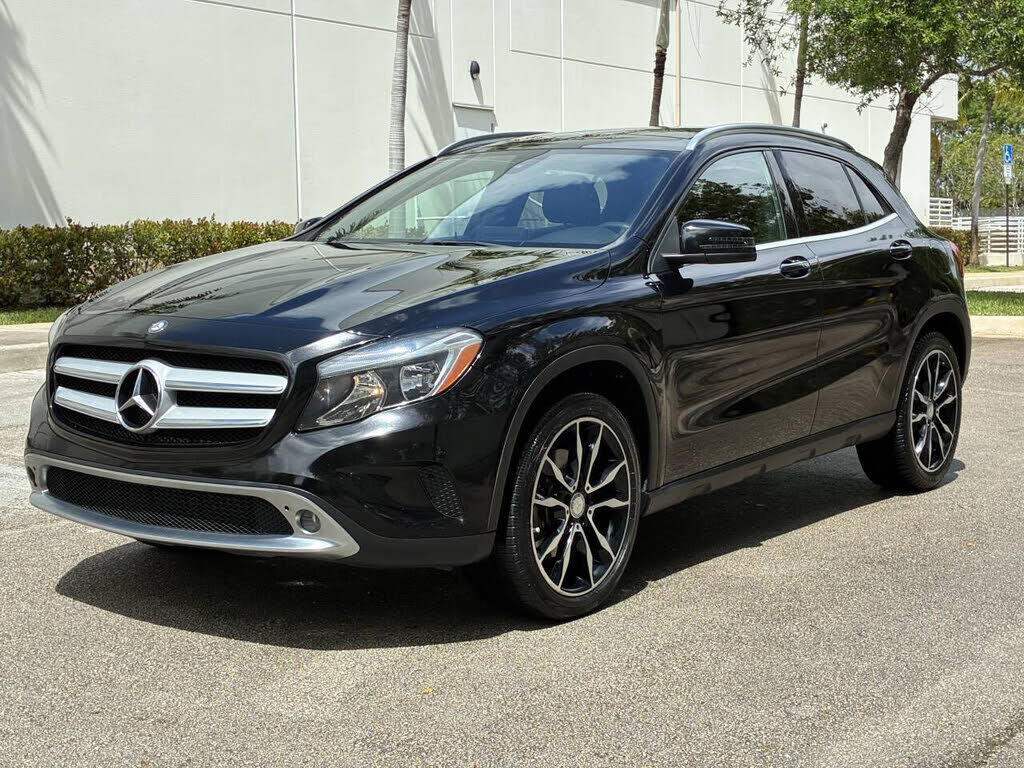 2017 MERCEDES-BENZ GLA-Class