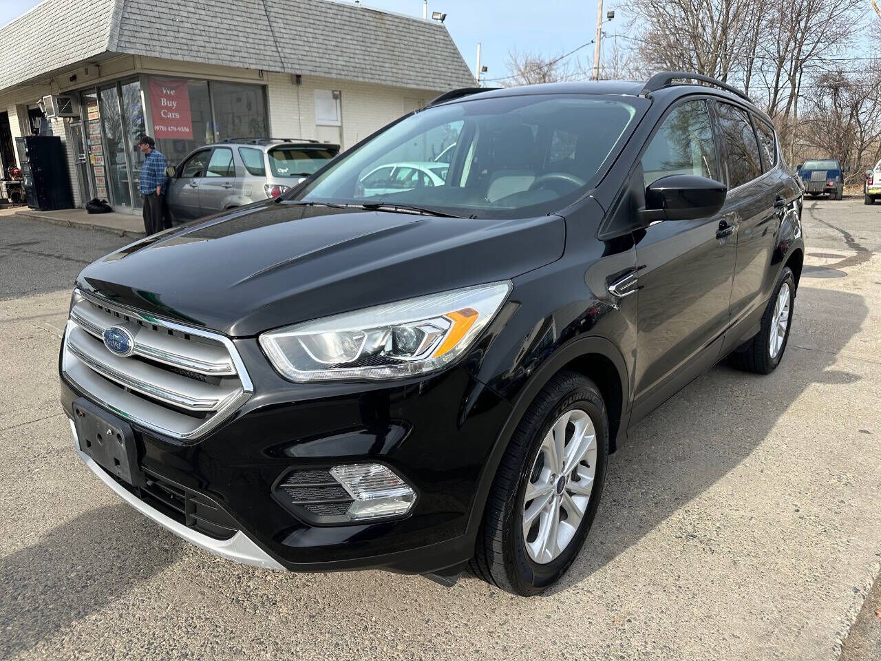 2017 FORD Escape