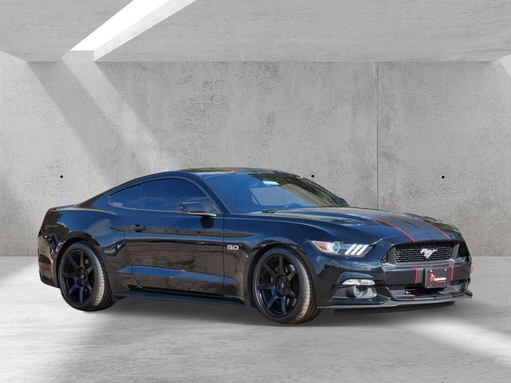 2017 FORD Mustang