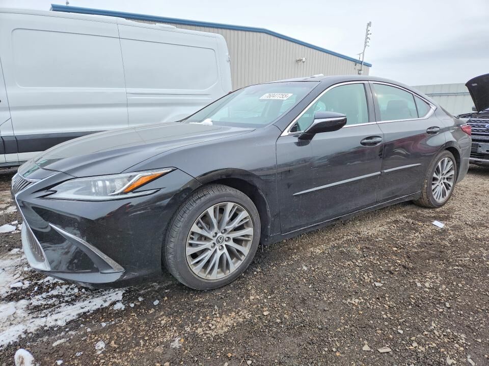 2020 LEXUS ES
