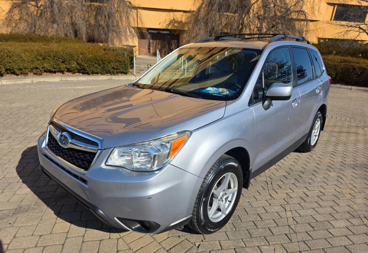 2016 SUBARU Forester