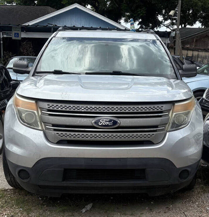 2015 FORD Explorer