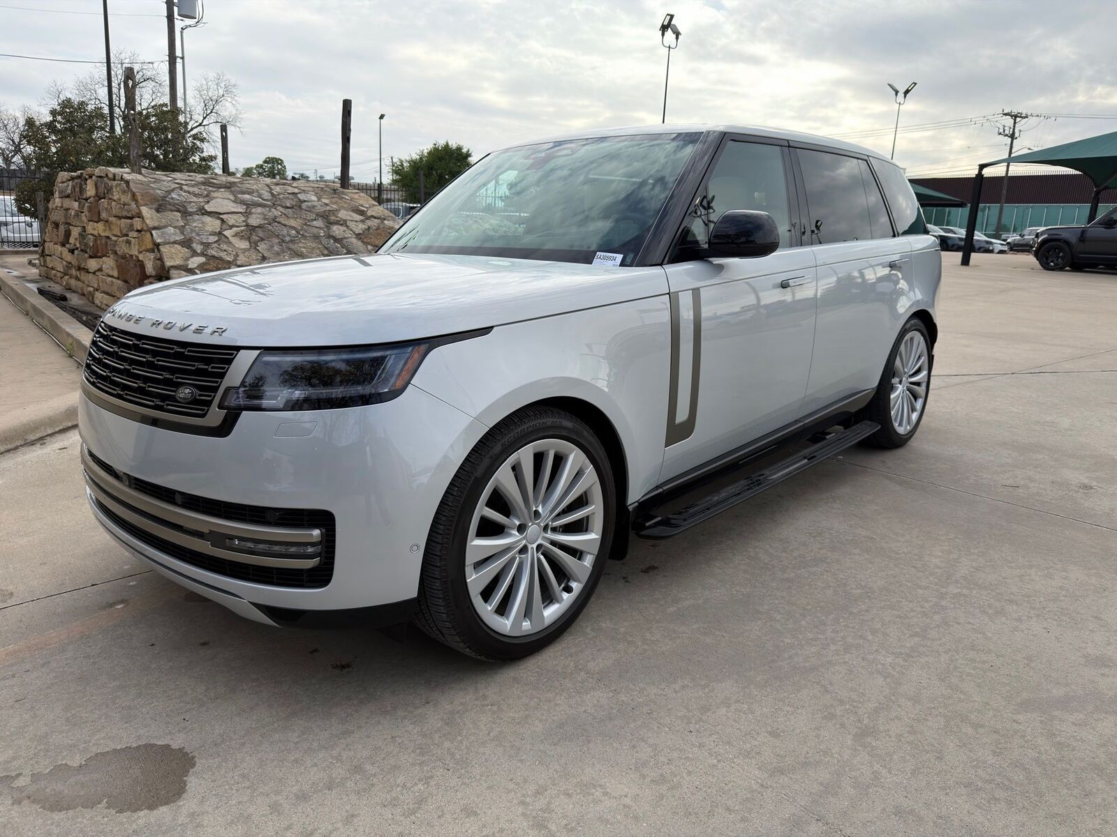 2025 LAND ROVER Range Rover