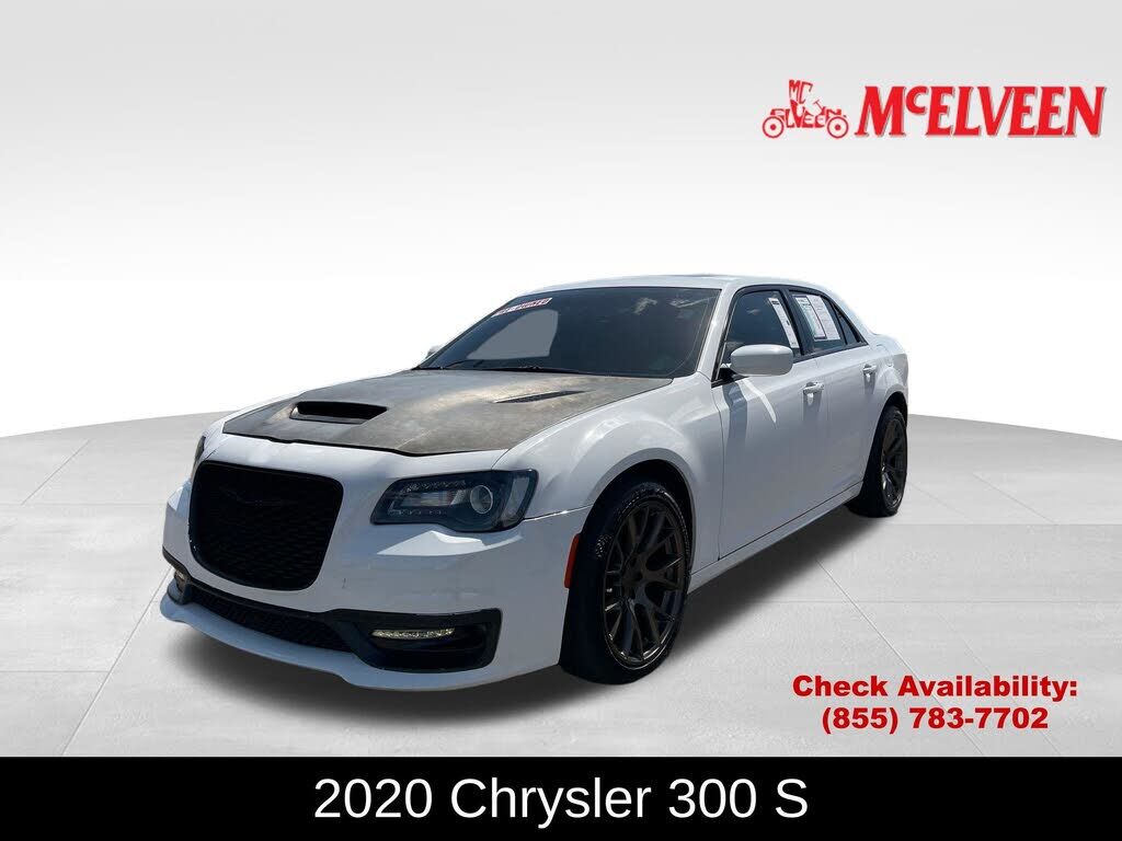 2020 CHRYSLER 300