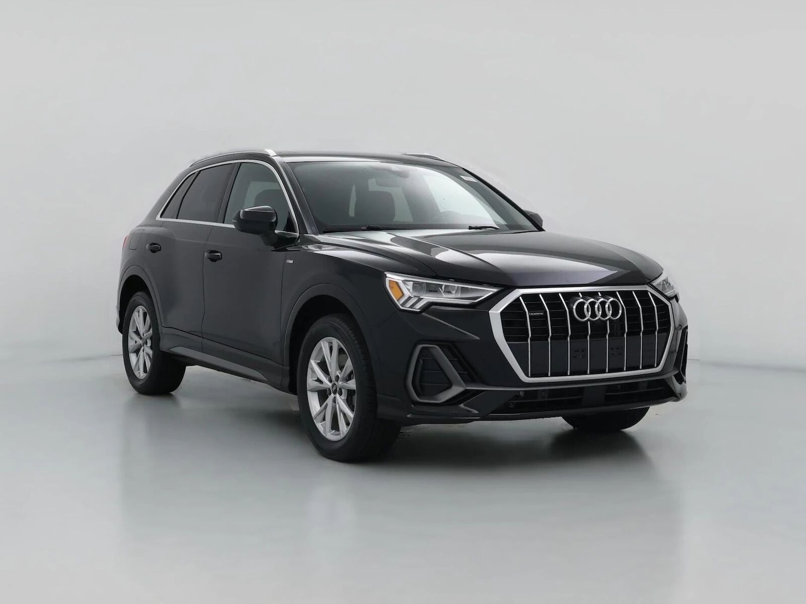 2022 AUDI Q3
