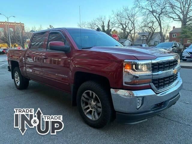 2018 CHEVROLET Silverado