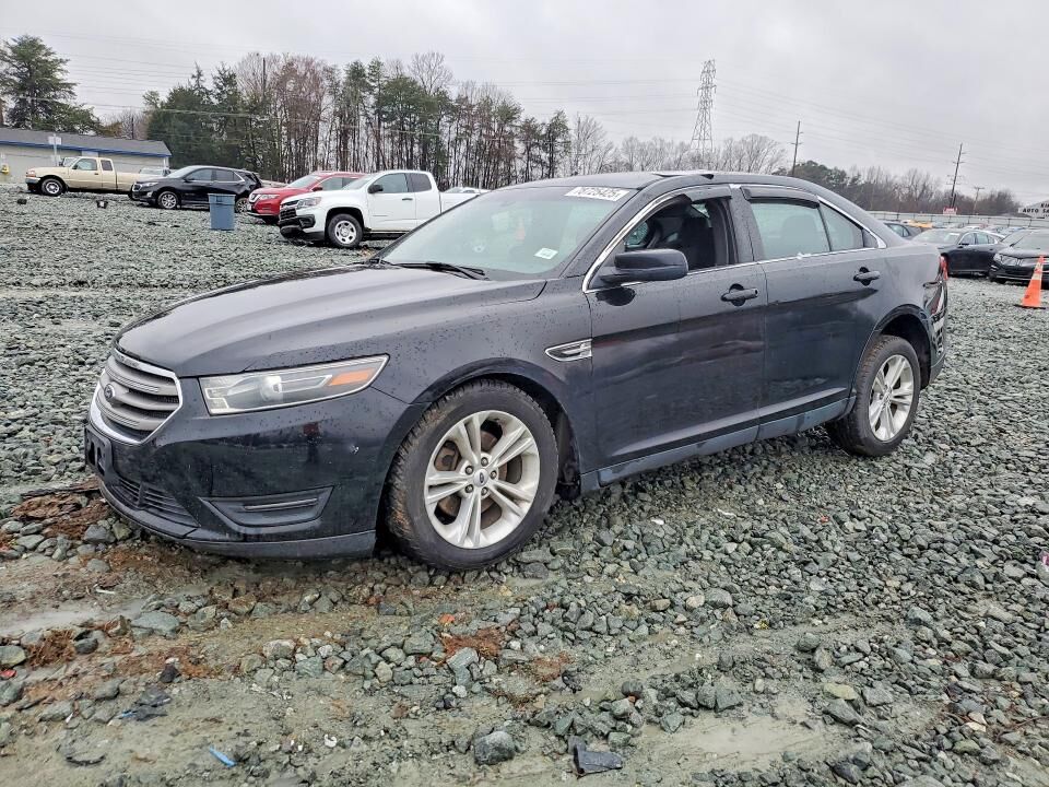 2016 FORD Taurus