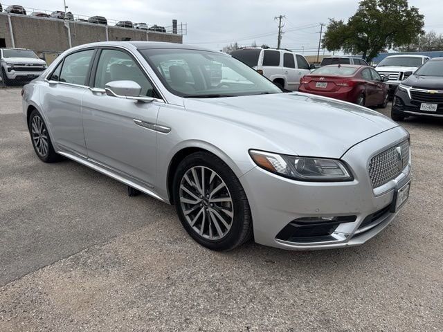 2017 LINCOLN Continental