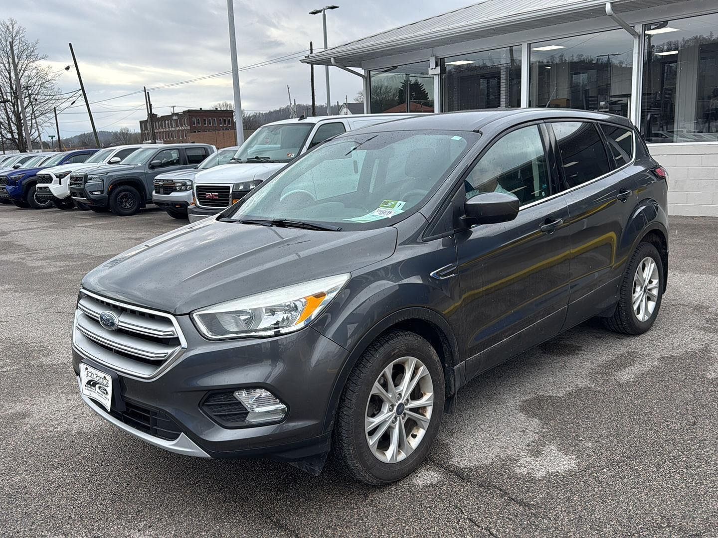 2017 FORD Escape
