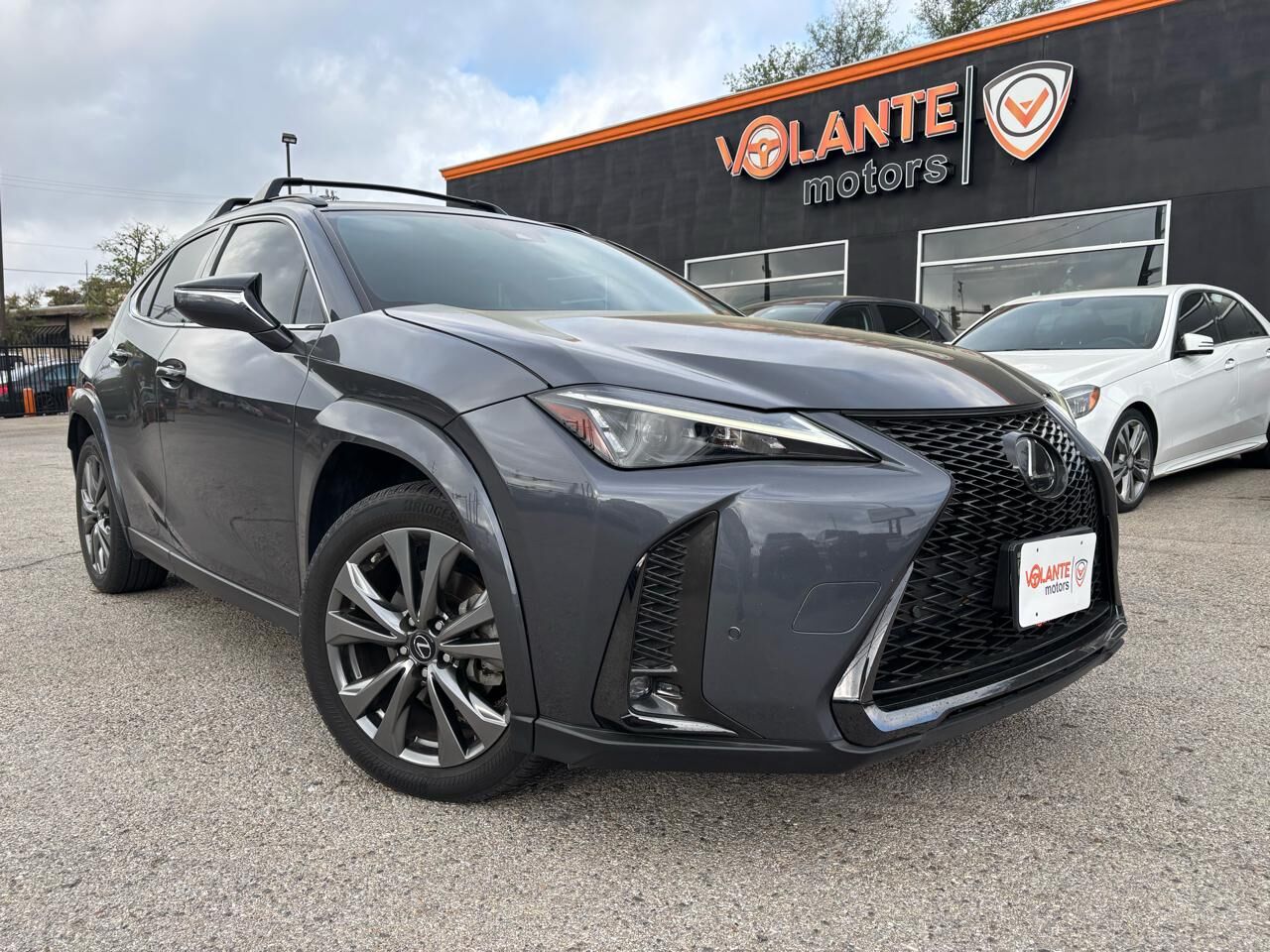 2023 LEXUS UX
