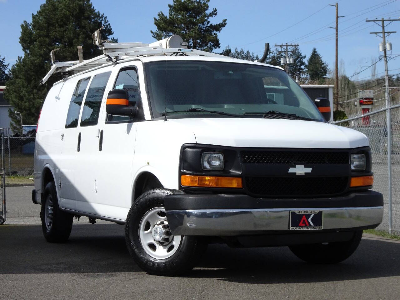 2014 CHEVROLET Express