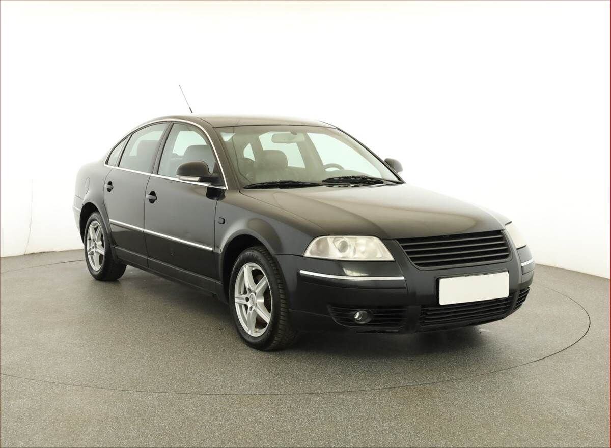 2003 VOLKSWAGEN Passat