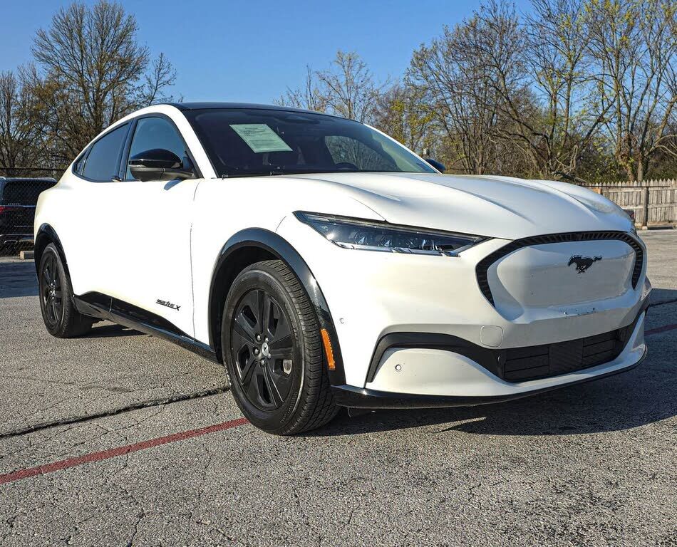 2021 FORD Mach-E