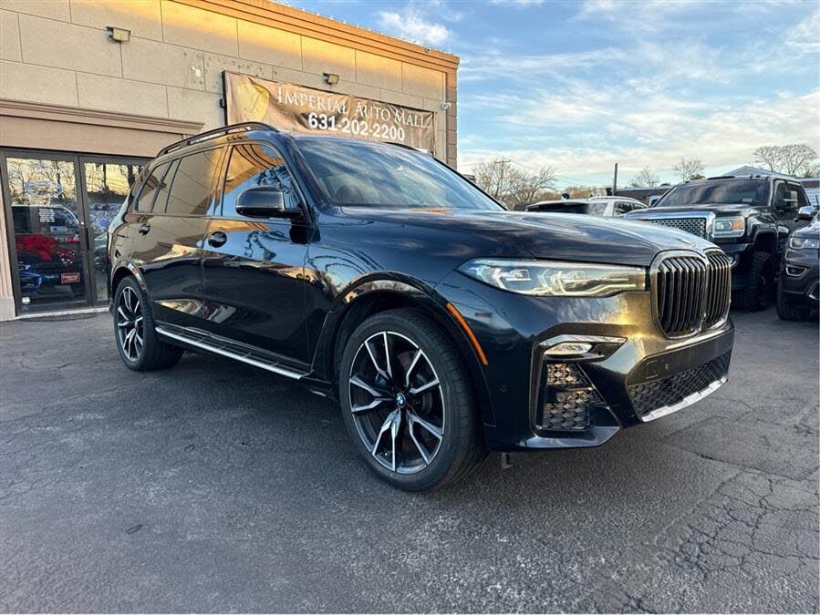 2021 BMW X7