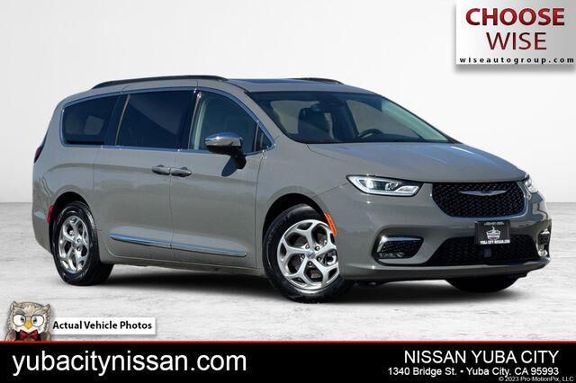 2023 CHRYSLER Pacifica