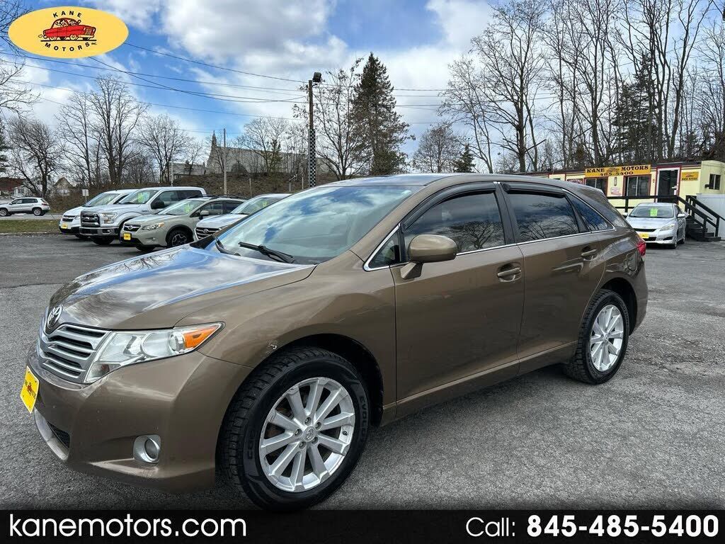 2010 TOYOTA Venza