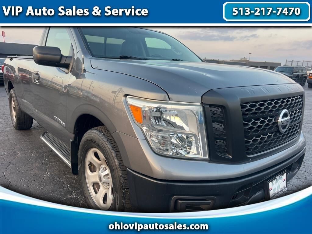 2017 NISSAN Titan