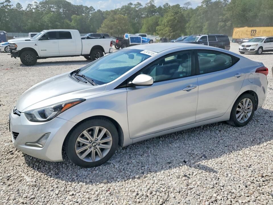 2016 HYUNDAI Elantra