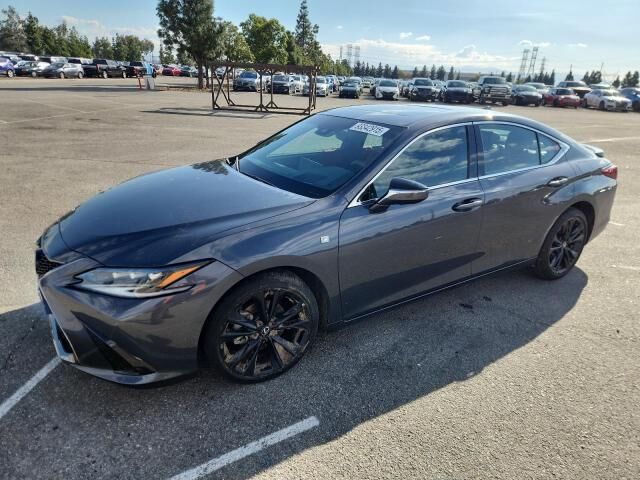 2024 LEXUS ES