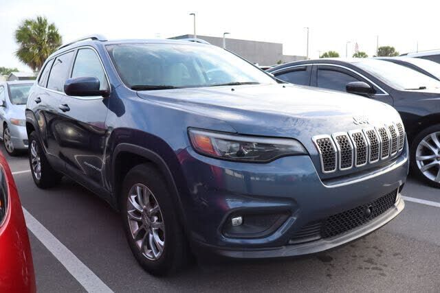 2021 JEEP Cherokee