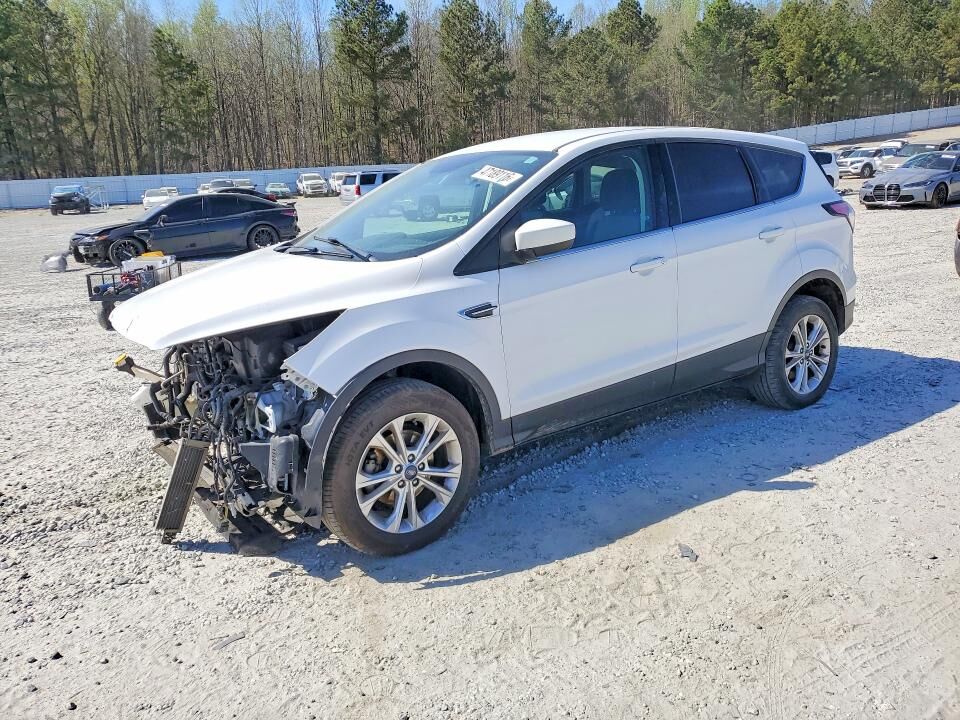 2017 FORD Escape