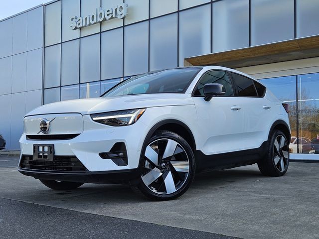 2023 VOLVO C40